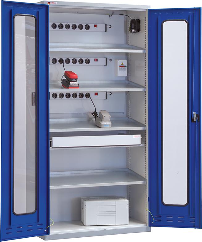 Akkuladeschrank 4 verzinkte Fachböden 4 verzinkte Fachböden KLW